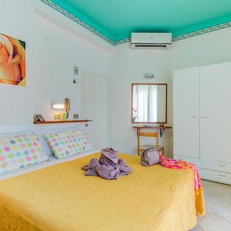 Hotel Puppi Cattolica Zewnętrze zdjęcie
