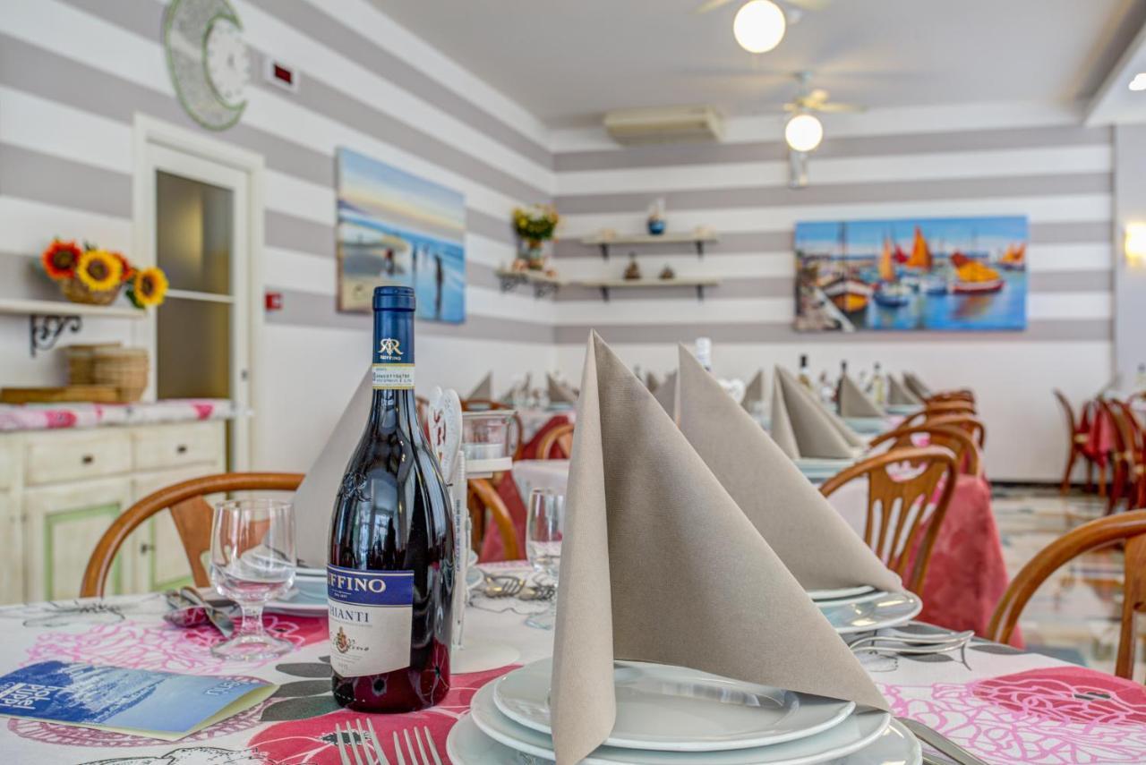 Hotel Puppi Cattolica Zewnętrze zdjęcie
